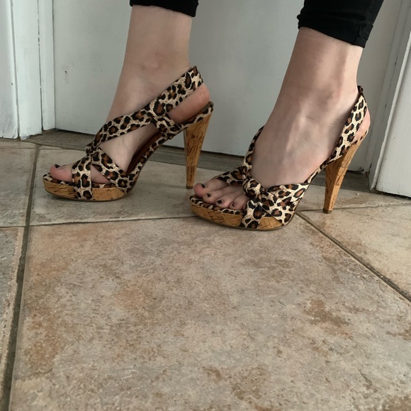 JLO Jennifer Lopez animal print high heel shoes size 8 - Picture 2 of 10